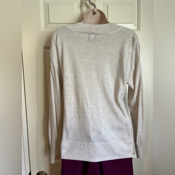 GAP Lightweight Sweater Crème Medium - Picture 3 of 6